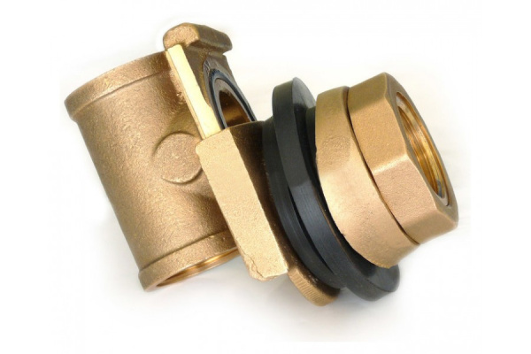 adapter-dlia-nasosa-2-900x600